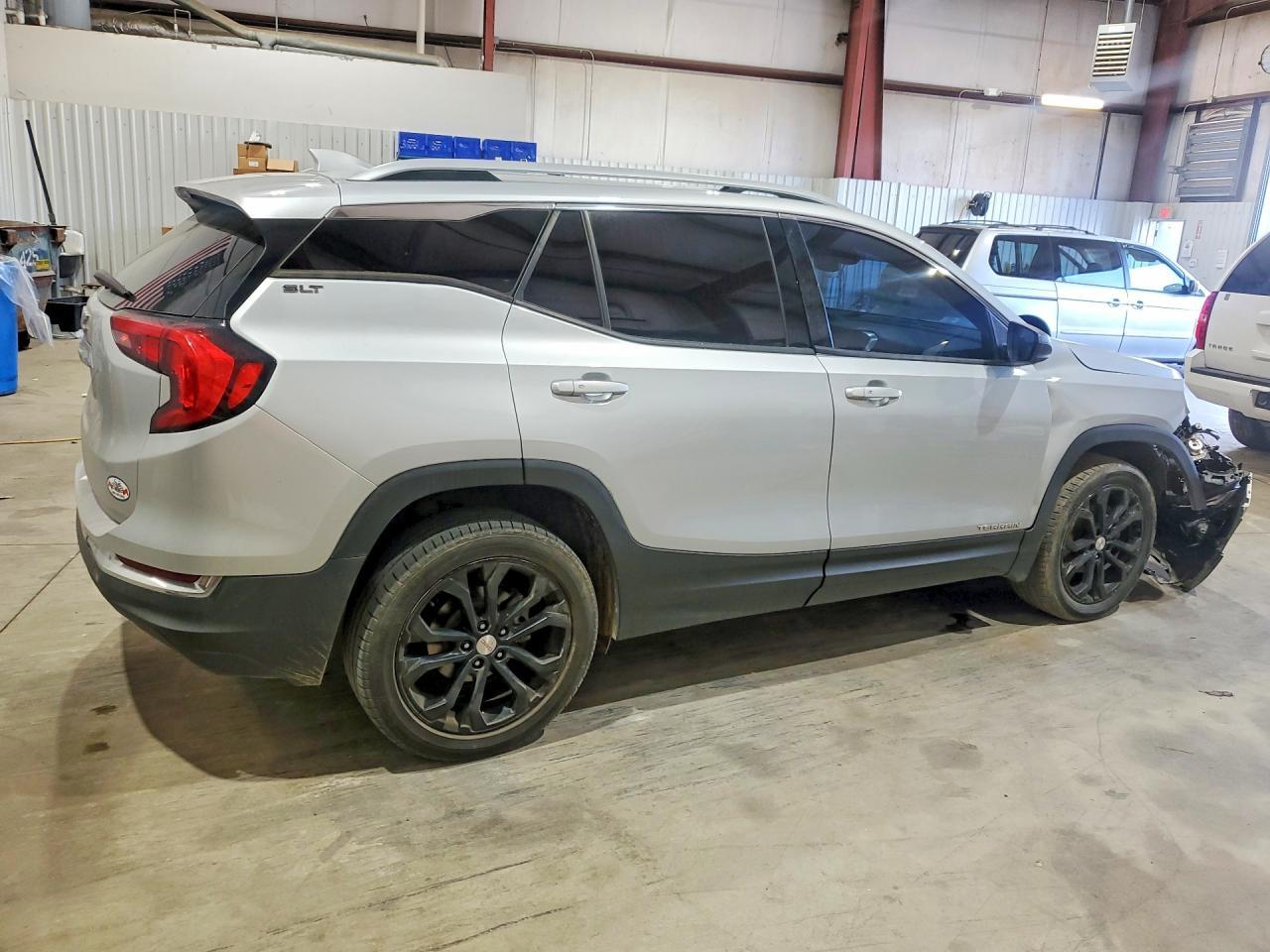 2021 GMC Terrain Slt - Image 3