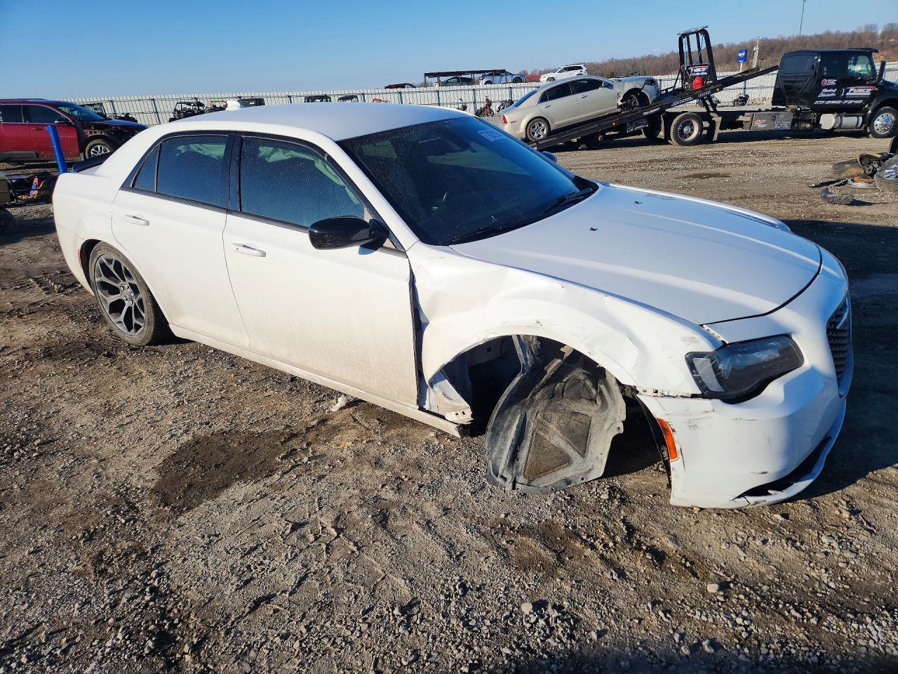 2019 Chrysler 300 Touring - Image 4