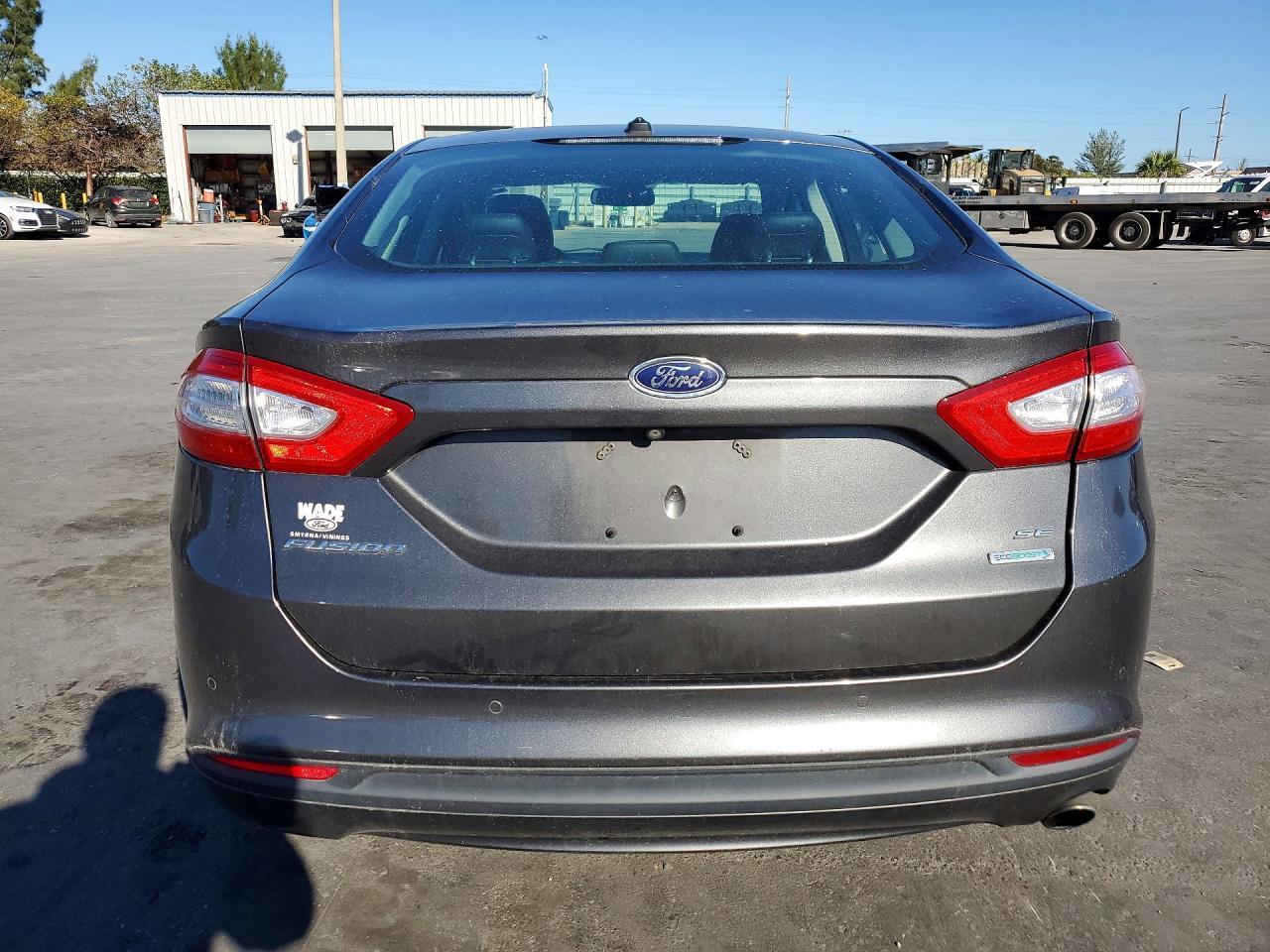 2016 Ford Fusion Se - Фото 6