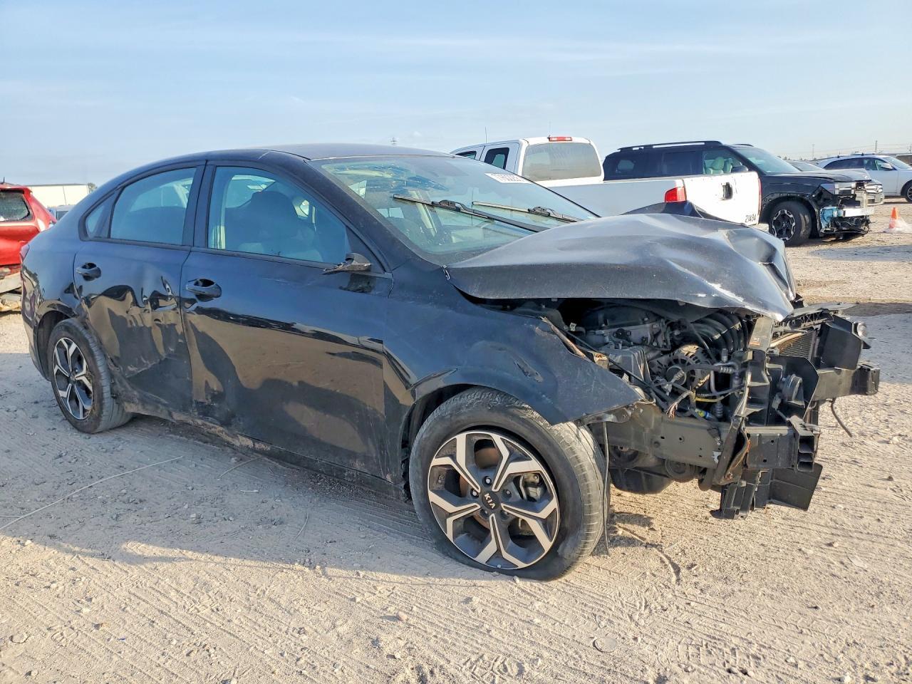 2021 Kia Forte Fe - Фото 4
