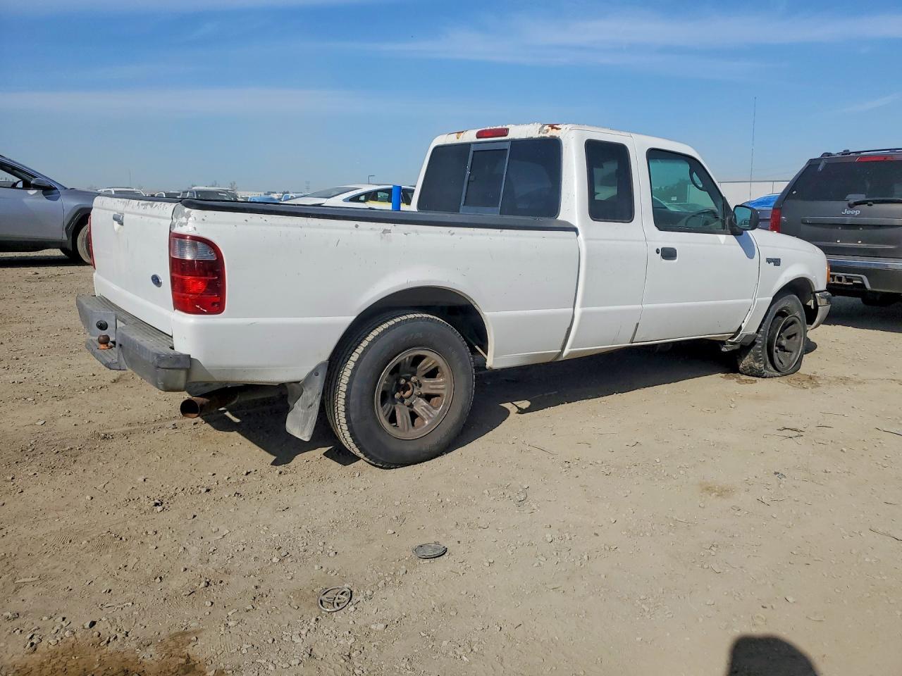 2003 Ford Ranger Super Cab - Image 3