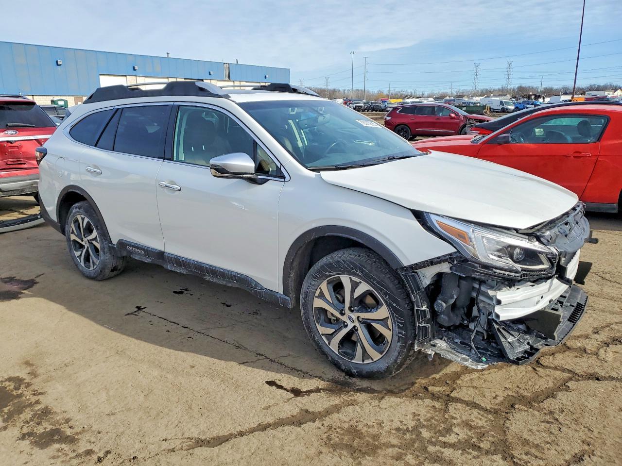 2022 Subaru Outback Touring - Image 4