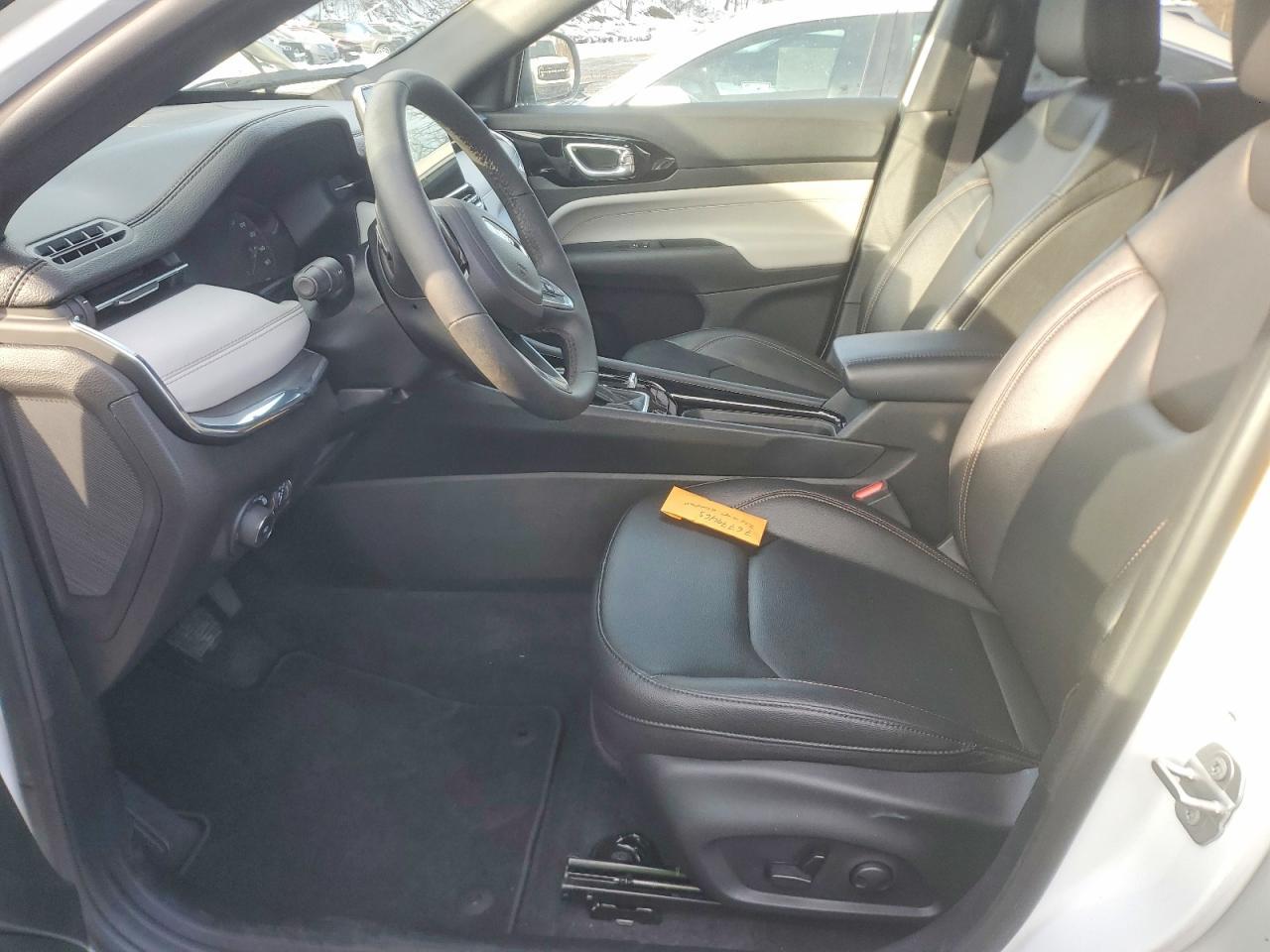 2024 Jeep Compass Limited - Фото 7