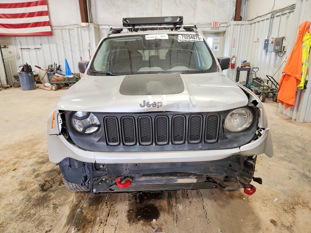 2015 Jeep Renegade Trailhawk - Фото 5