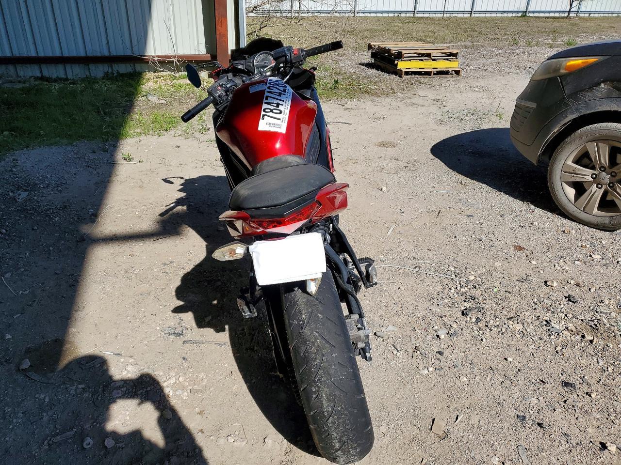 2016 Kawasaki Ex650 E - Фото 4