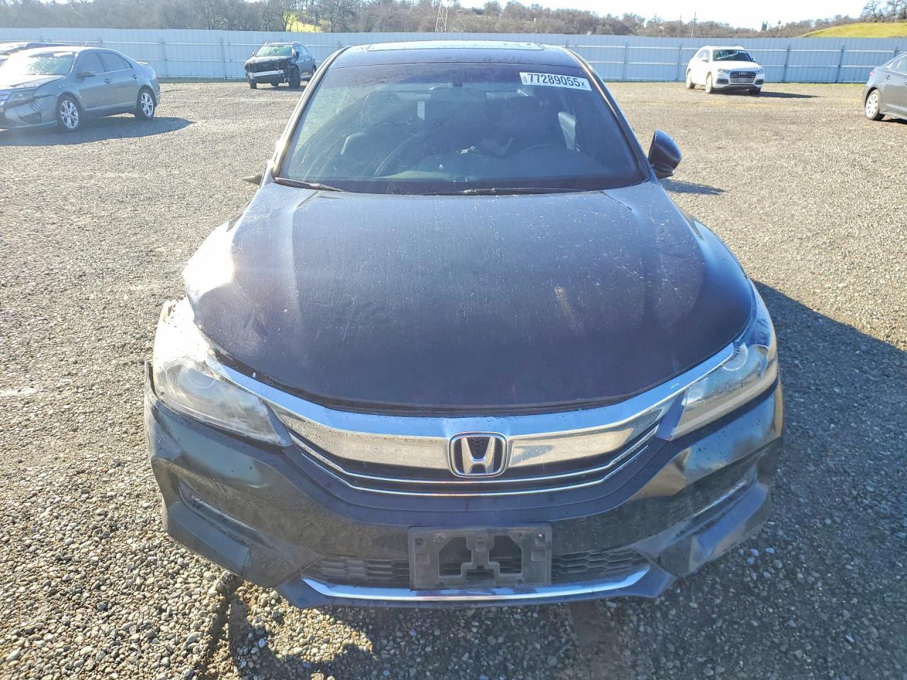 2017 Honda Accord Sport - Image 5