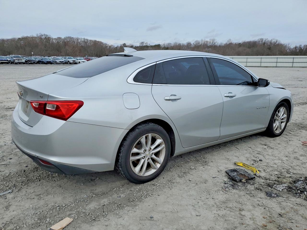 2017 Chevrolet Malibu Lt - Фото 3