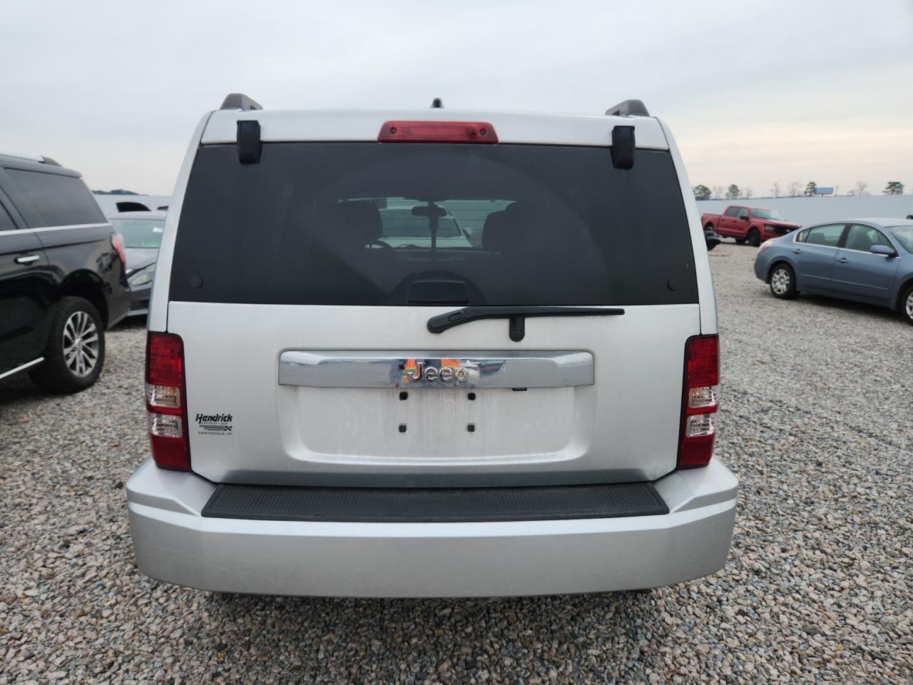 2011 Jeep Liberty Sport - Фото 6