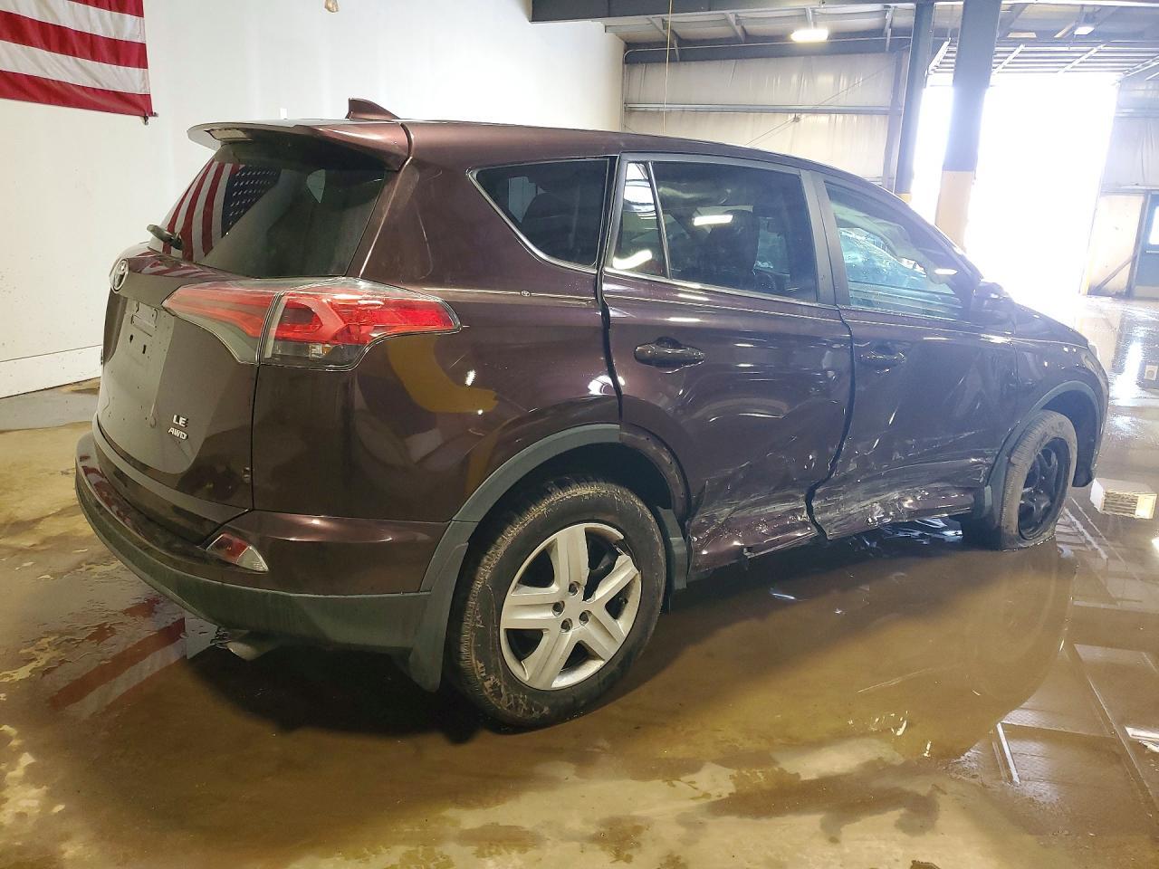 2018 Toyota Rav4 Le - Фото 3