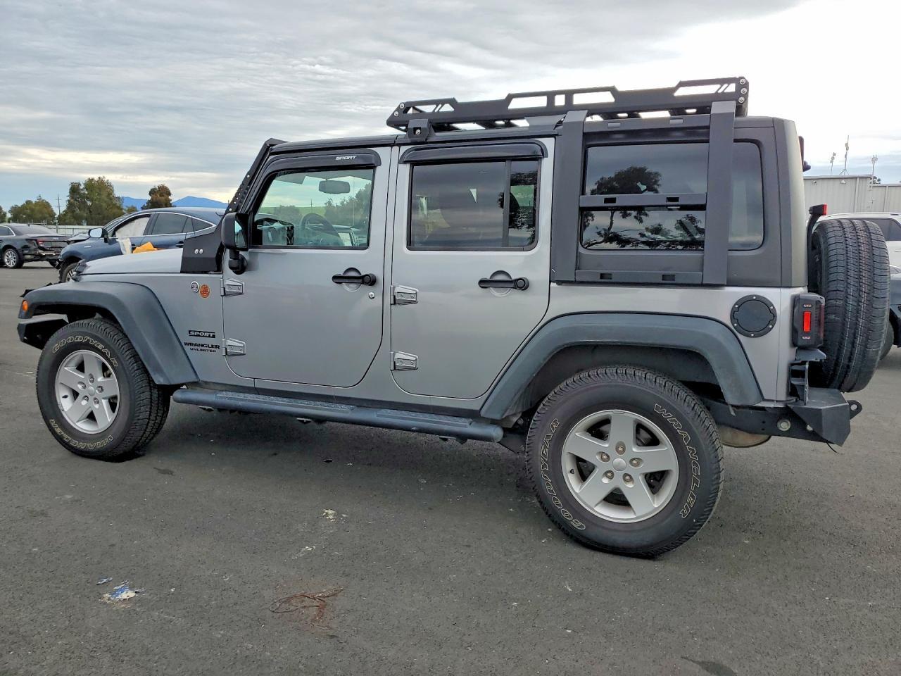 2016 Jeep Wrangler Unlimited Sport - Image 2