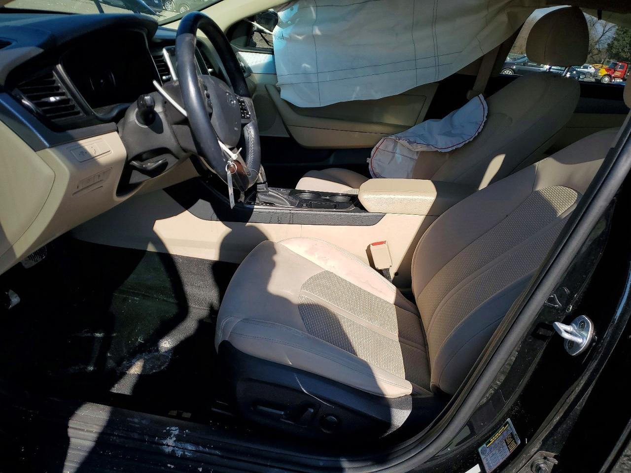 2018 Hyundai Sonata Sport - Image 7