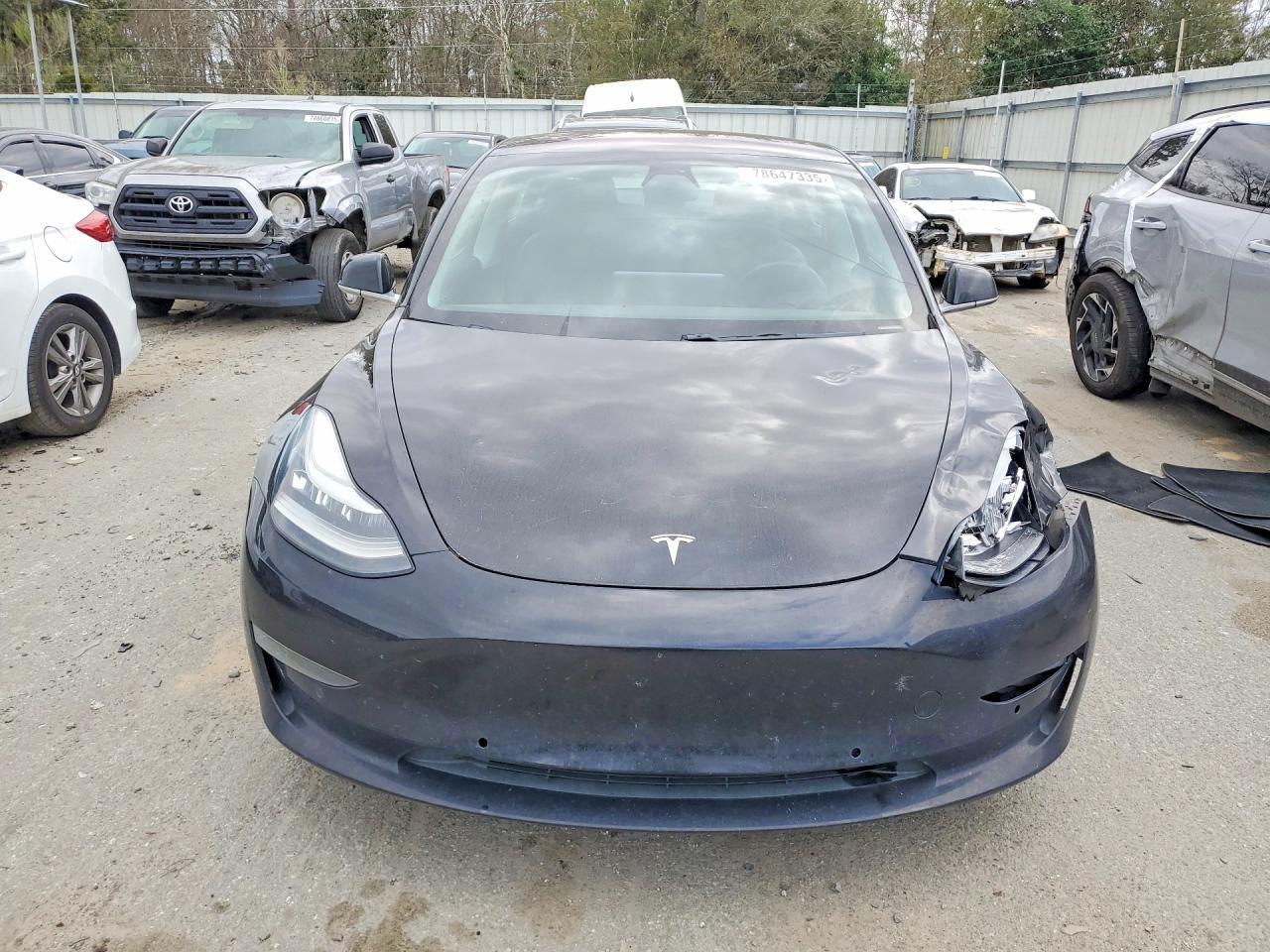 2018 Tesla Model 3 - Image 5
