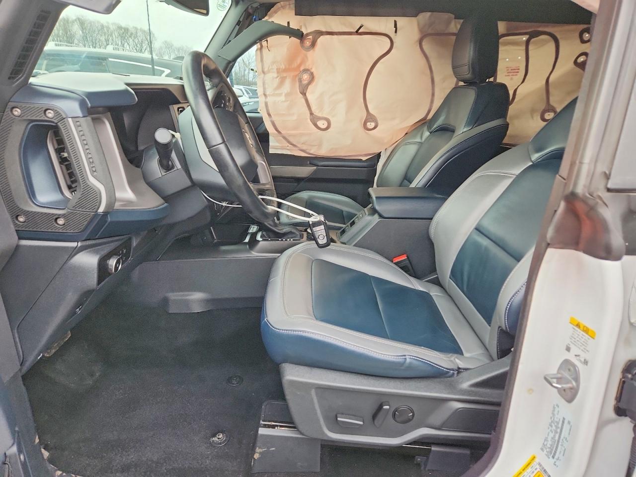 2023 Ford Bronco Base - Фото 7