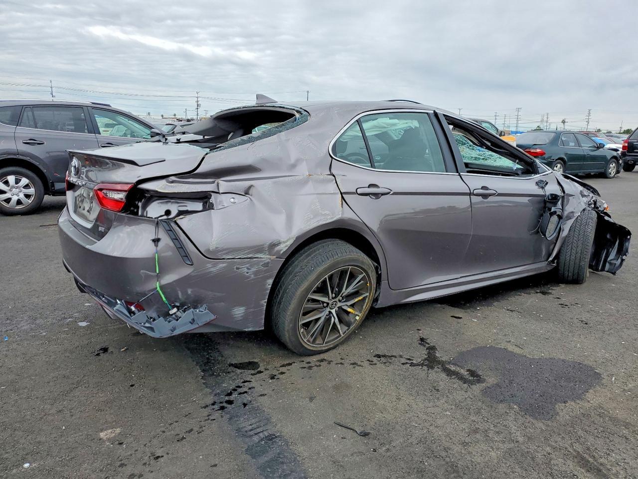 2024 Toyota Camry Se Night Shade - Фото 3