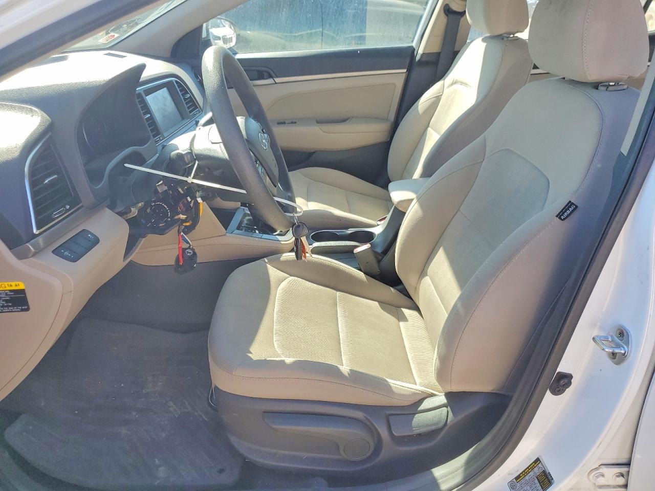 2017 Hyundai Elantra Se - Image 7