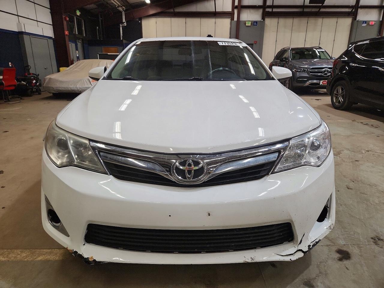 2013 Toyota Camry L - Фото 5