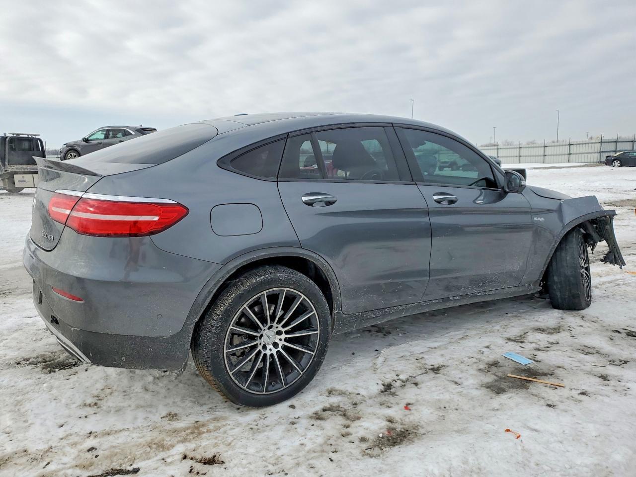 2017 Mercedes-Benz Glc Coupe 43 4Matic Amg - Фото 3