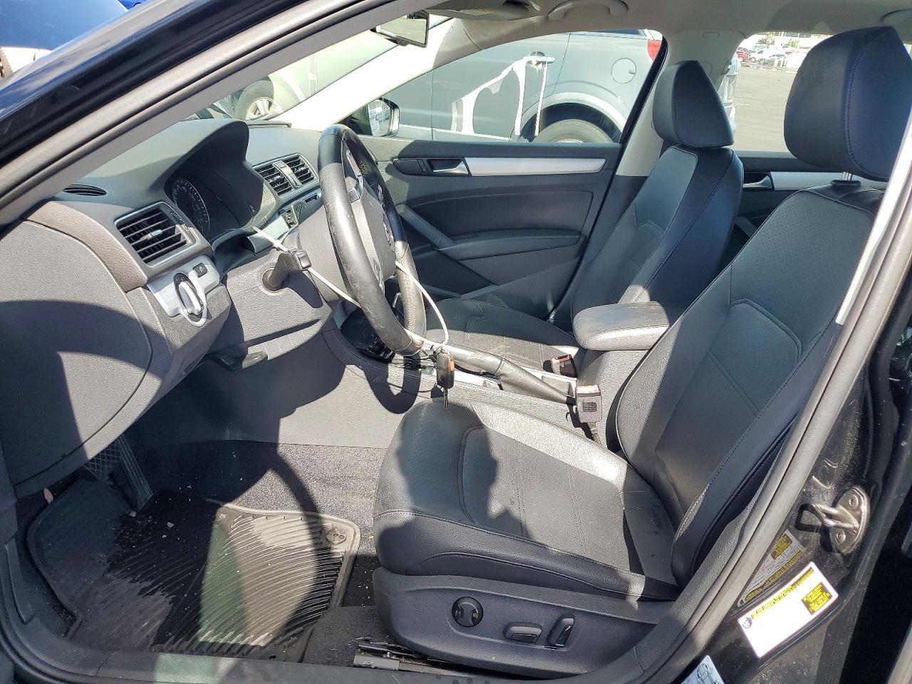 2013 Volkswagen Passat Se - Image 7