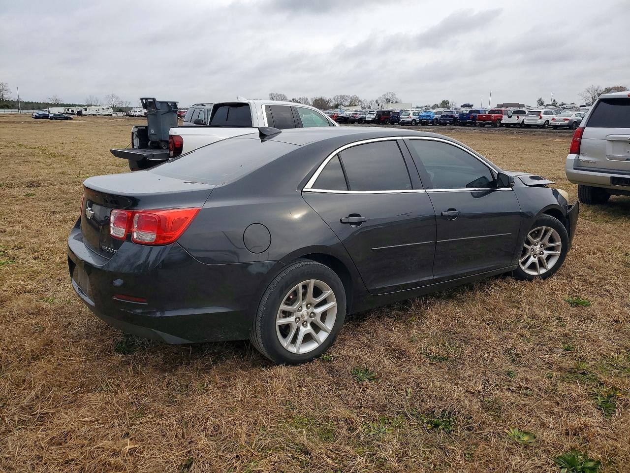 2015 Chevrolet Malibu 1Lt - Фото 3