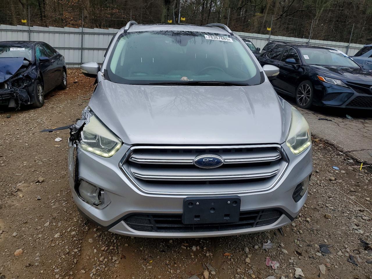 2017 Ford Escape Titanium - Image 5