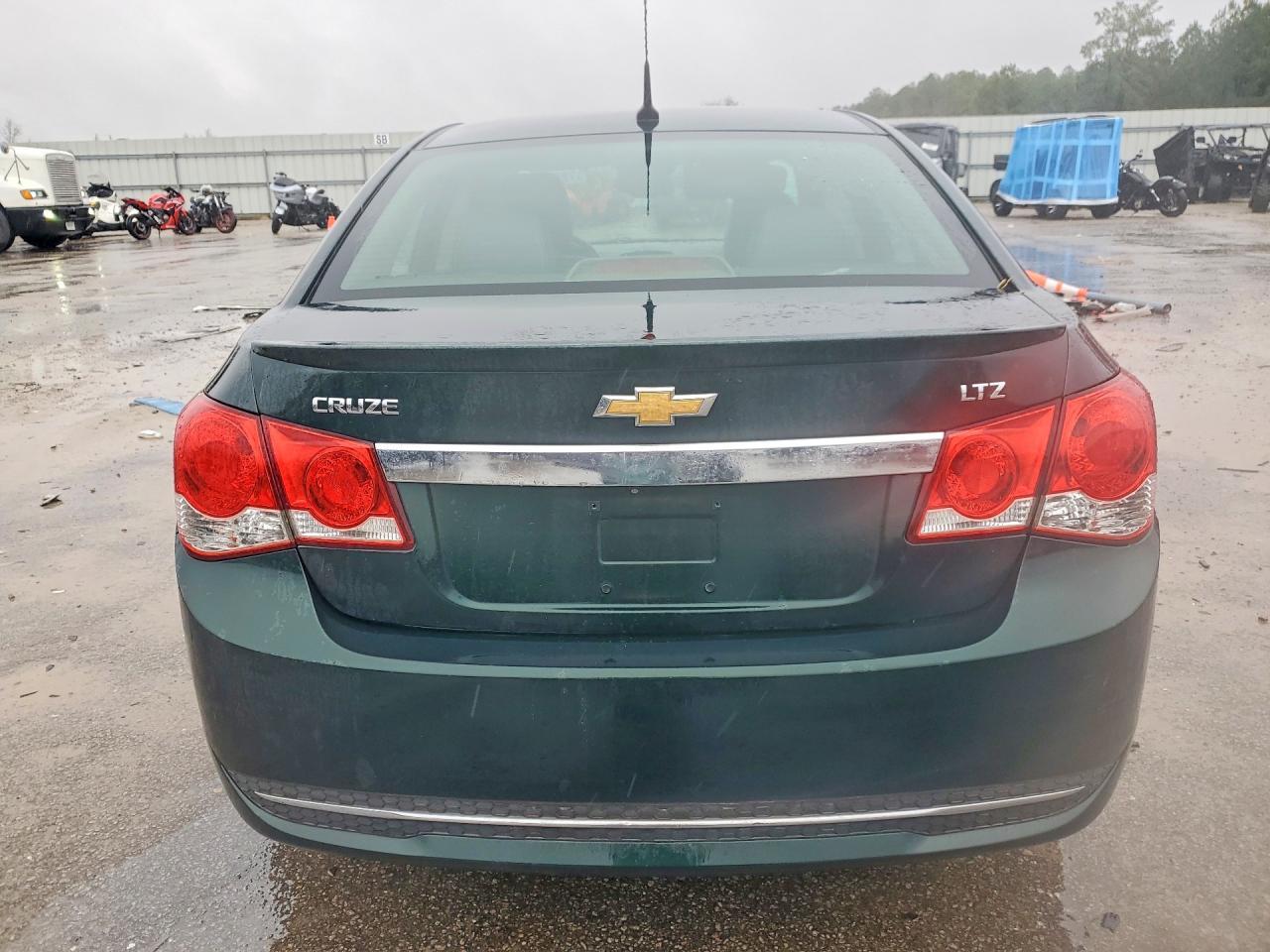 2014 Chev Cruze Ltz - Image 6