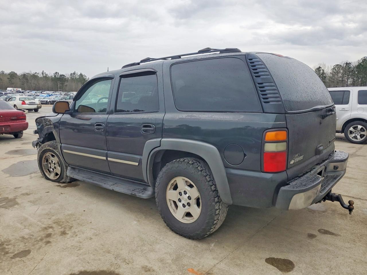 2005 Chevrolet Tahoe C1500 - Фото 2