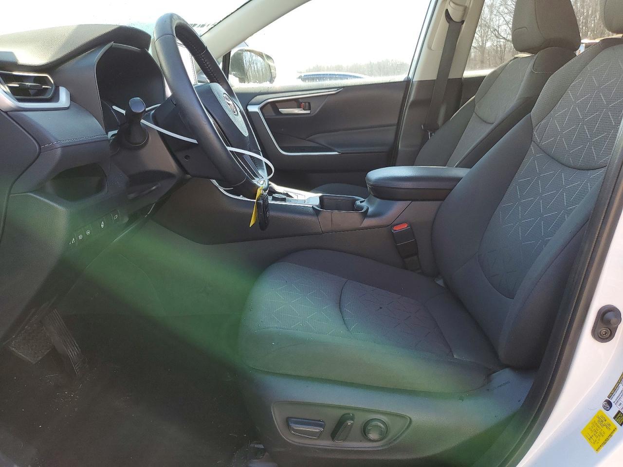 2024 Toyota Rav4 Hybrid Xle - Фото 7