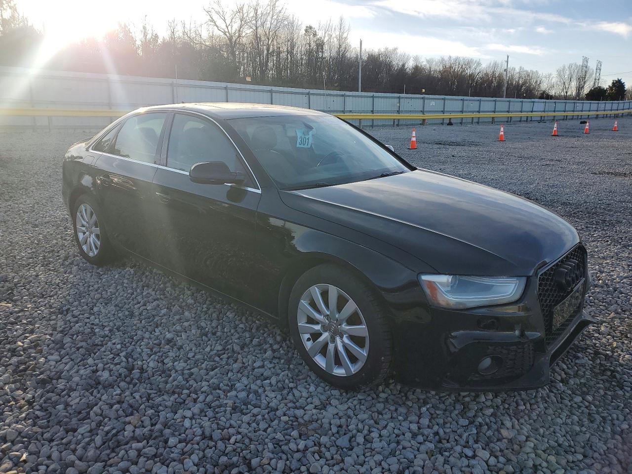 2013 Audi A4 Premium - Фото 4