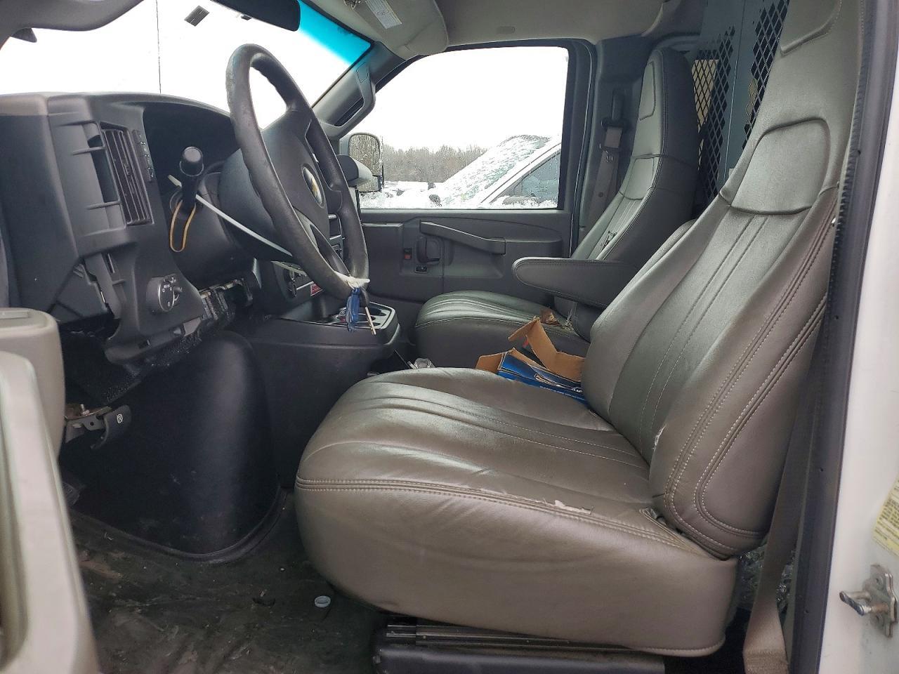 2019 Chevrolet Express G2500 - Image 7