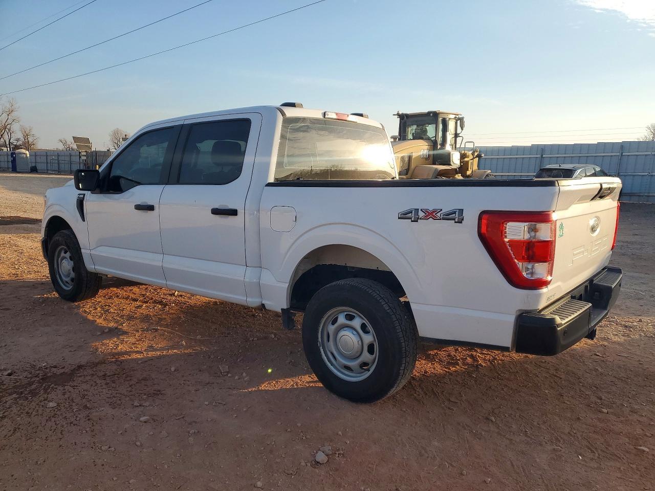 2022 Ford F150 Supercrew - Фото 2