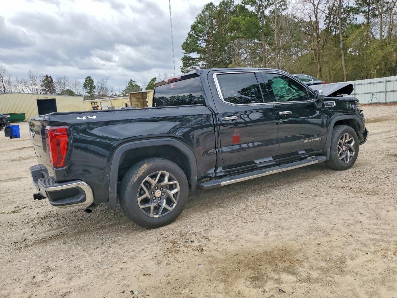 2024 GMC Sierra K1500 Slt - Image 3