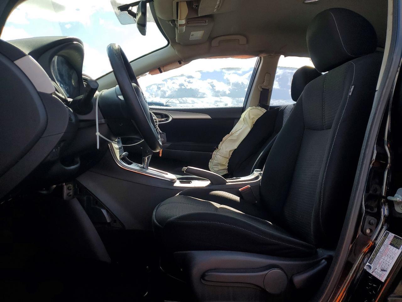2014 Nissan Sentra S - Image 7