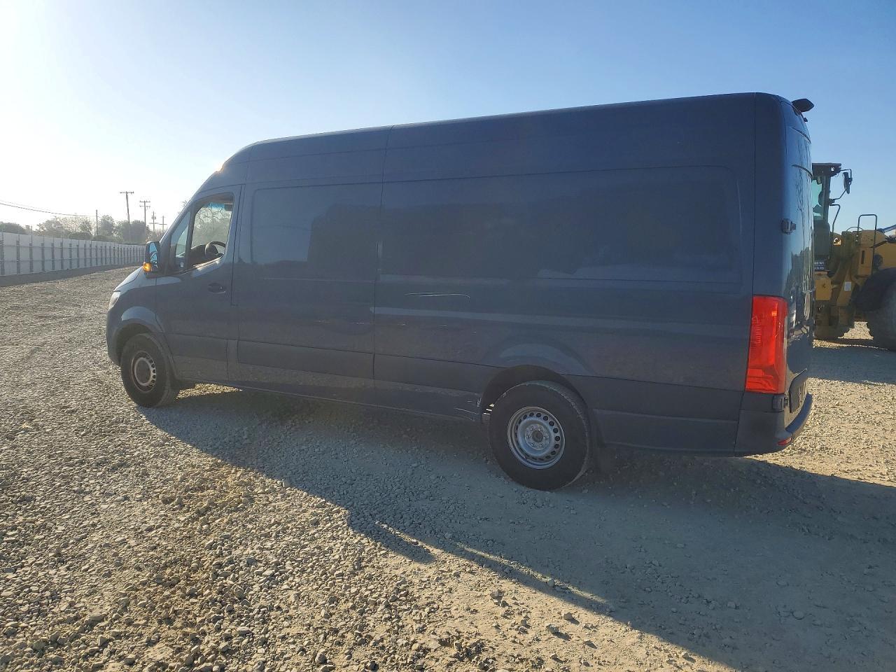 2019 Mercedes Benz Sprinter 2500 Delivery Van - Image 2