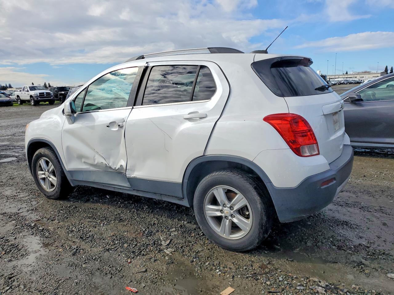 2016 Chevrolet Trax 1Lt - Фото 2