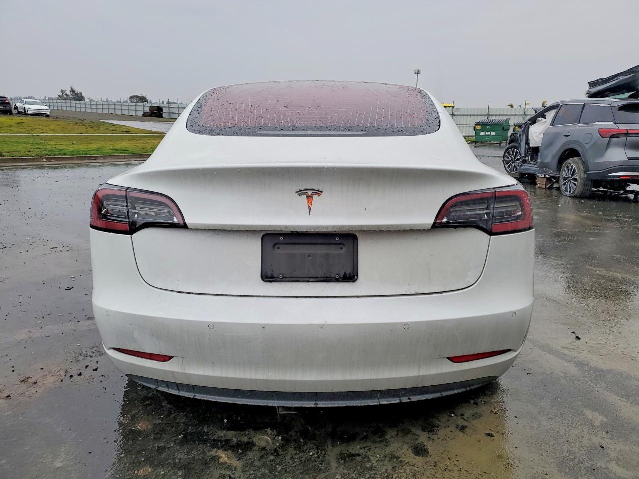 2019 Tesla Model 3 - Фото 6