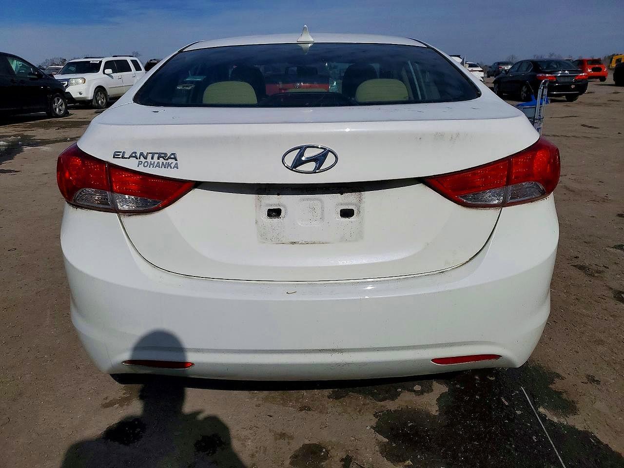2014 Hyundai Elantra - Фото 6