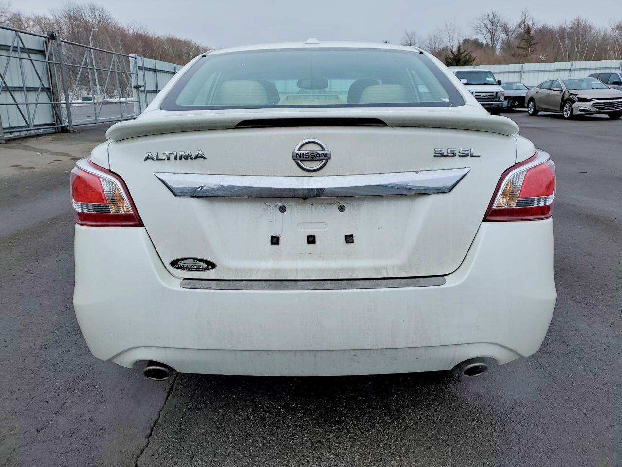 2013 Nissan Altima 3.5S - Фото 6