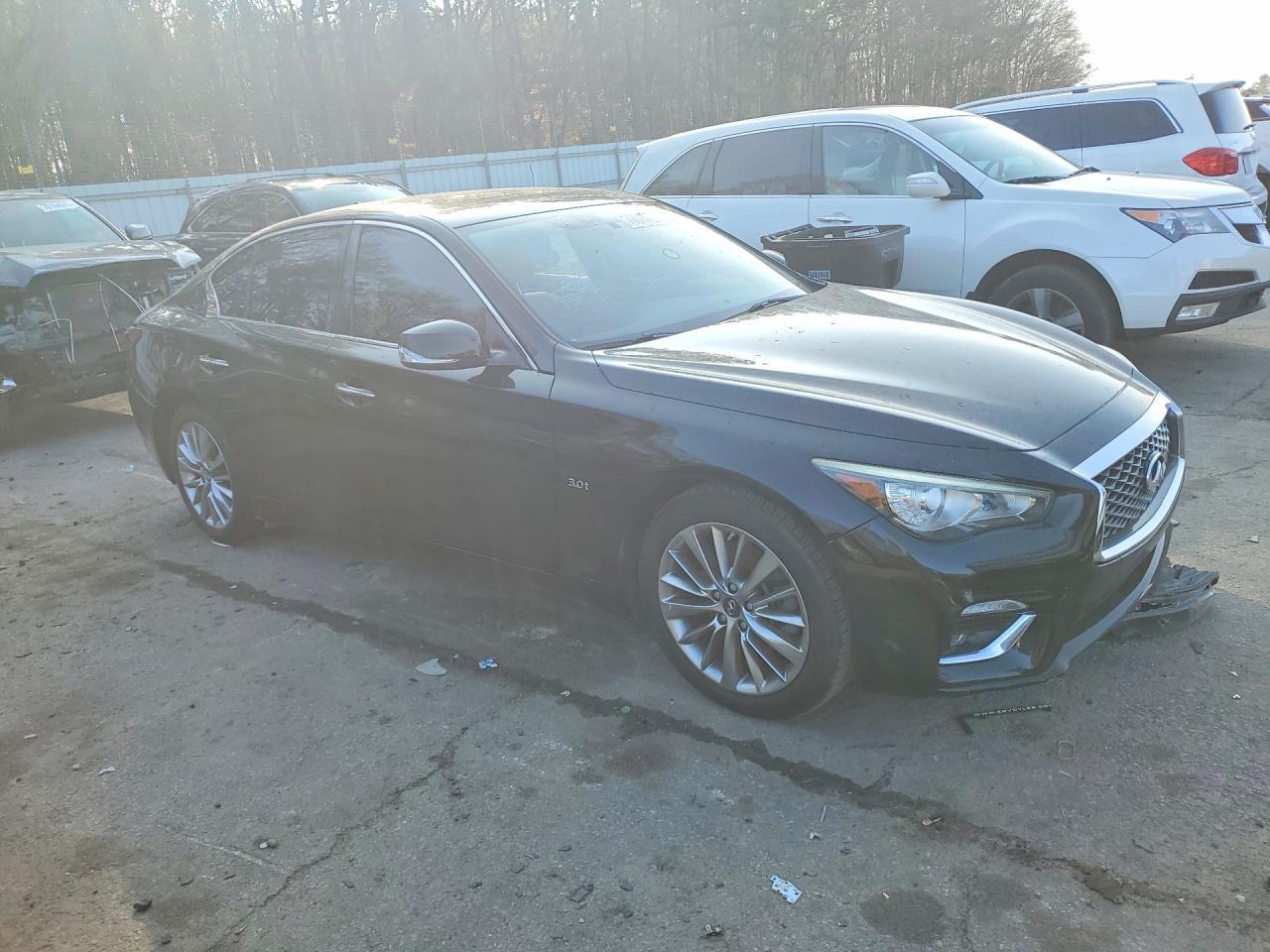2018 Infiniti Q50 Luxe - Фото 4
