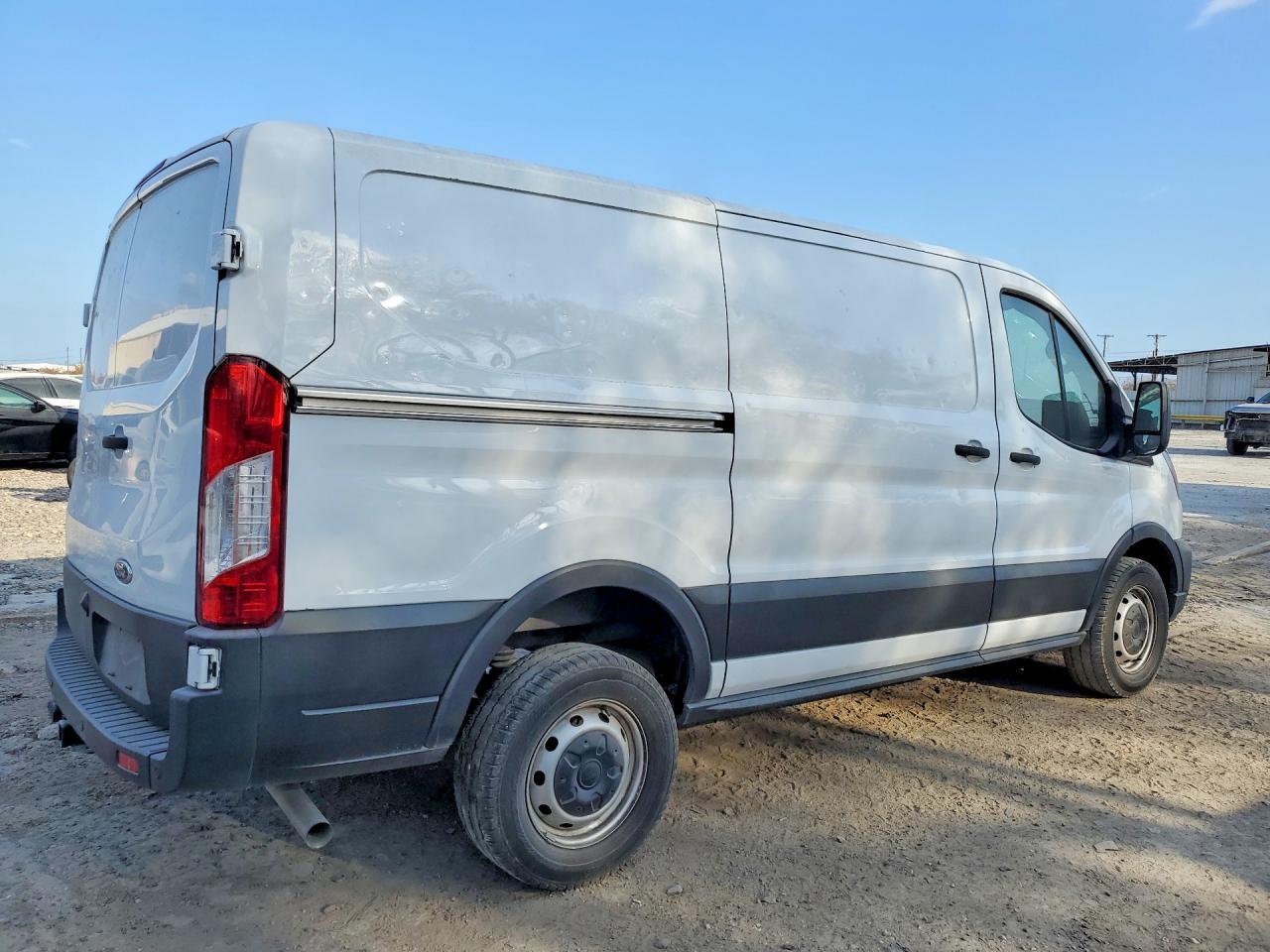 2023 Ford Transit T-250 Utility / Service Van - Фото 3