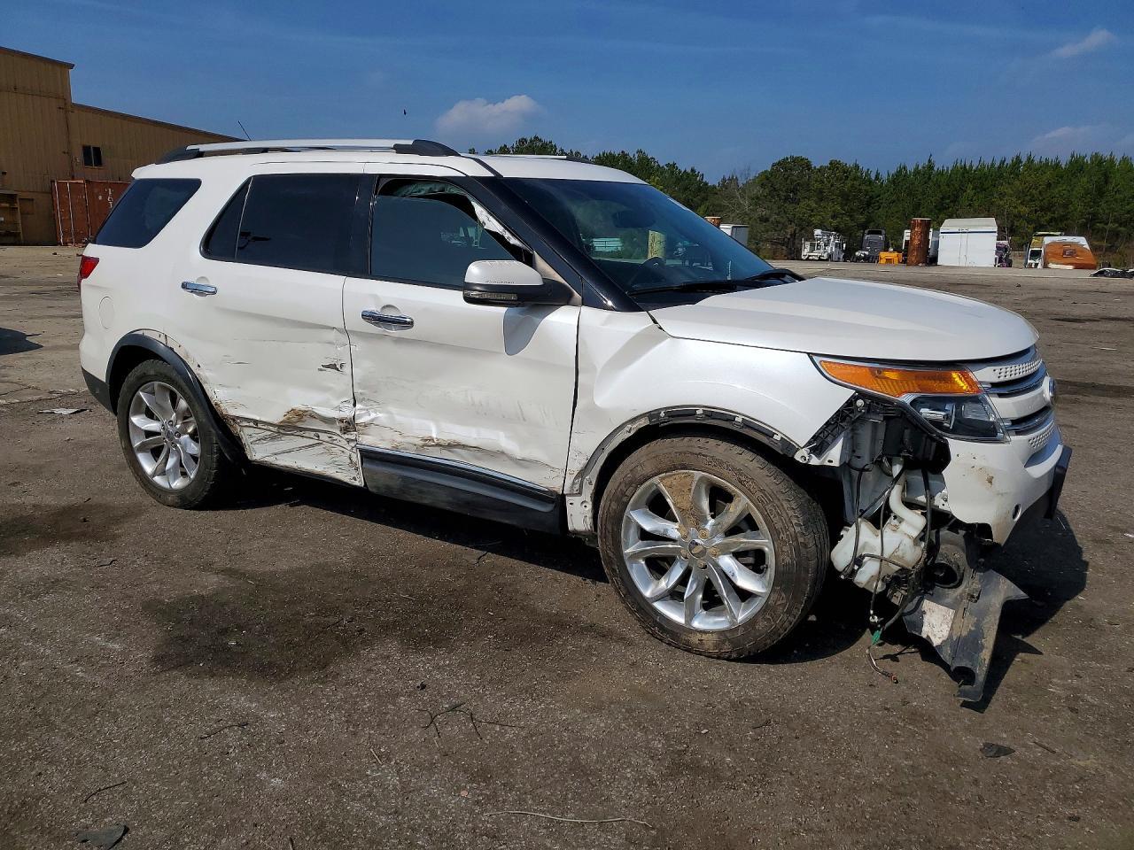 2011 Ford Explorer Limited - Image 4