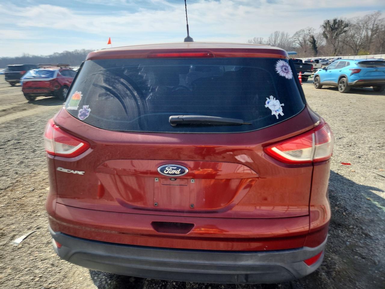 2016 Ford Escape S - Фото 6