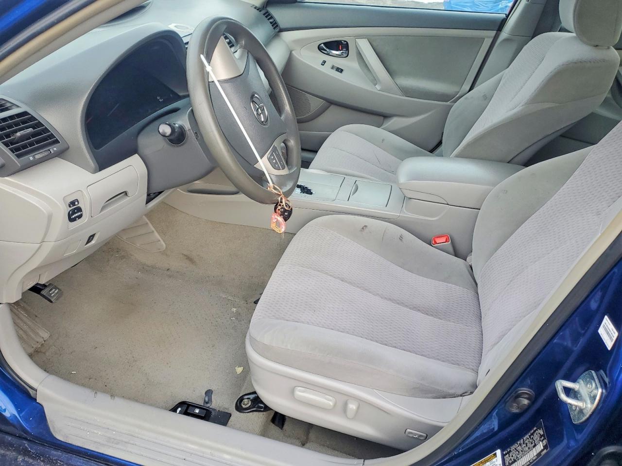 2011 Toyota Camry Base - Фото 7