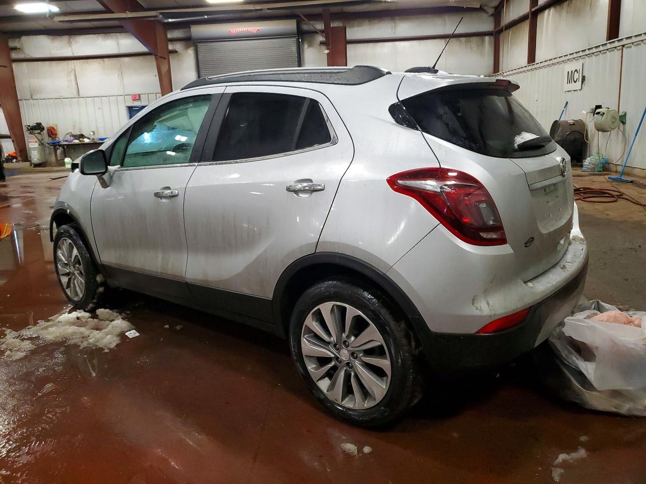 2020 Buick Encore Preferred - Фото 2