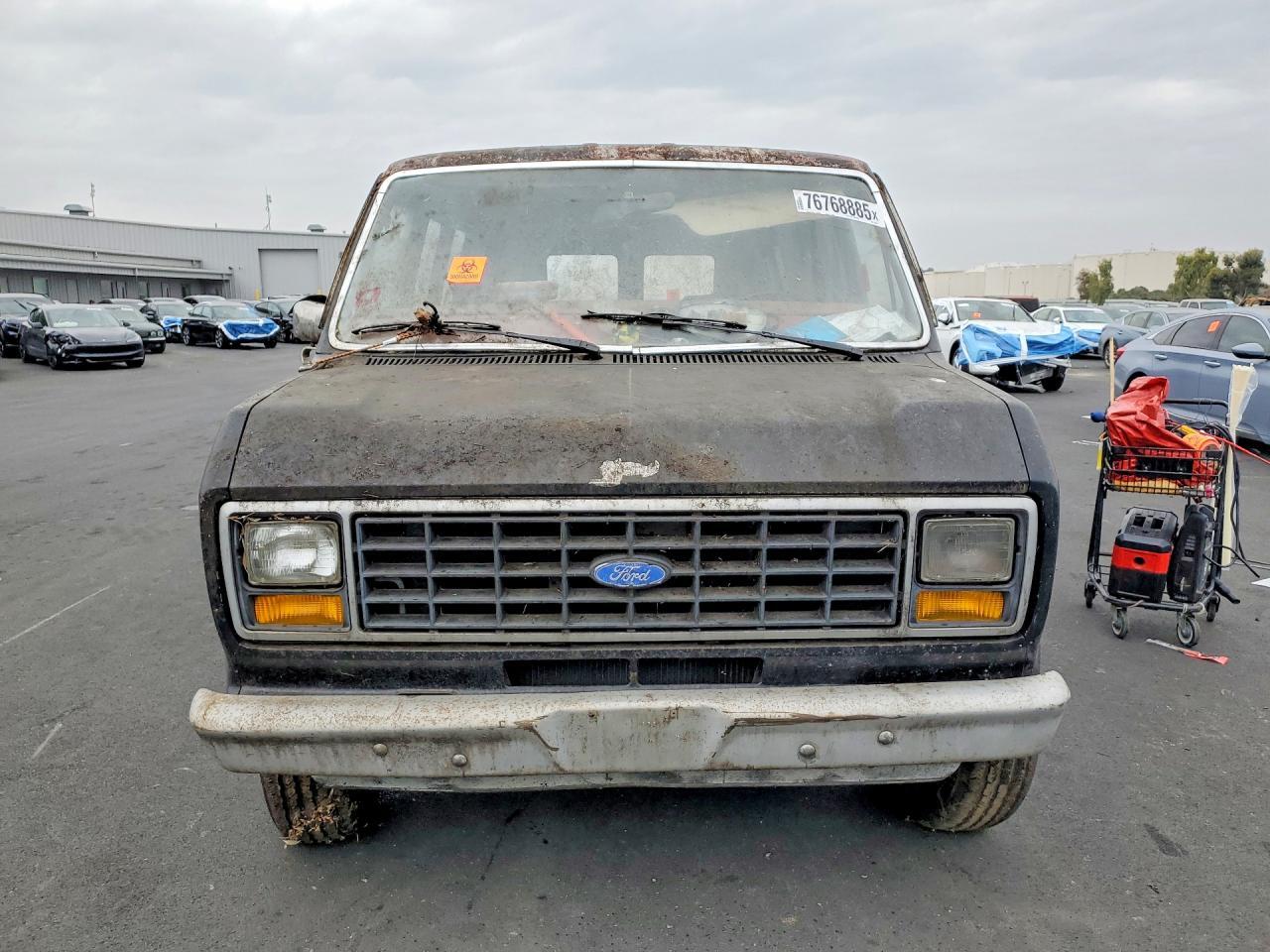 1984 Ford Econoline S150 Super Duty Van - Image 5