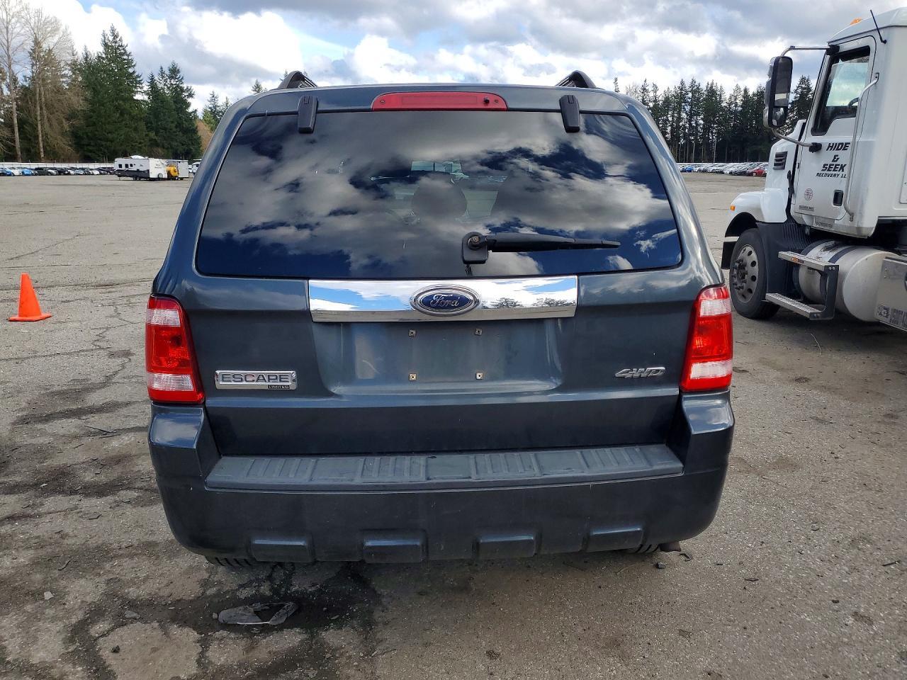 2009 Ford Escape Limited - Image 6