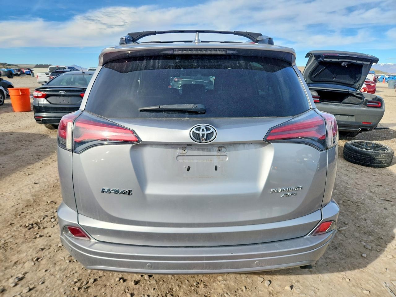 2017 Toyota Rav4 Platinum - Фото 6