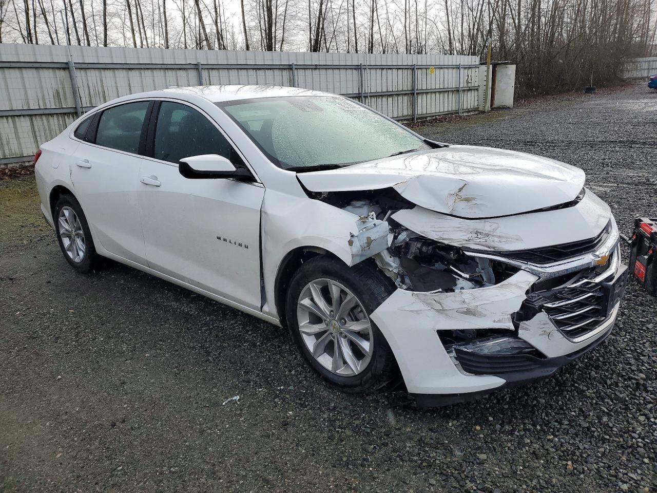 2023 Chevrolet Malibu Lt - Image 4