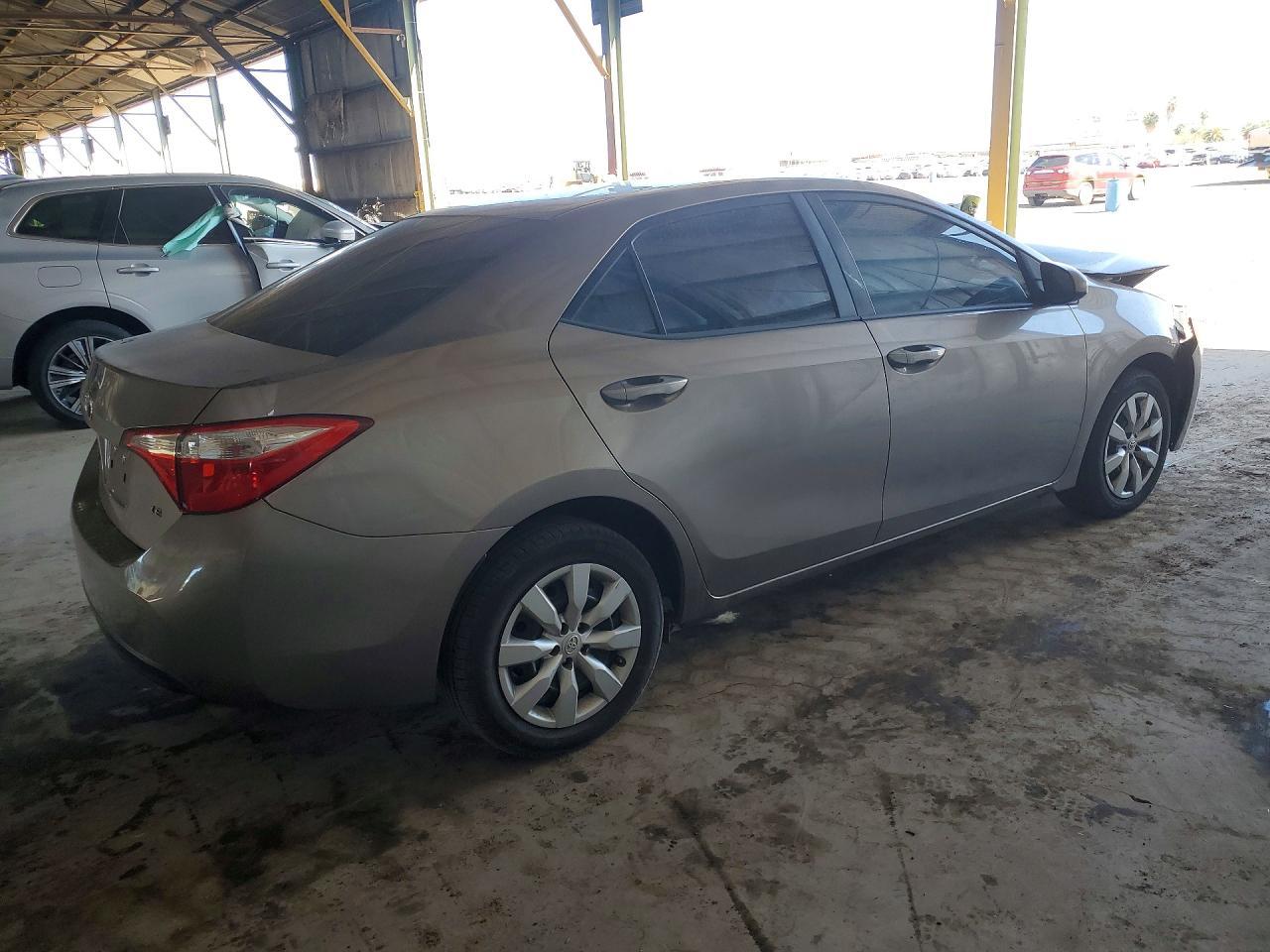 2014 Toyota Corolla L - Фото 3