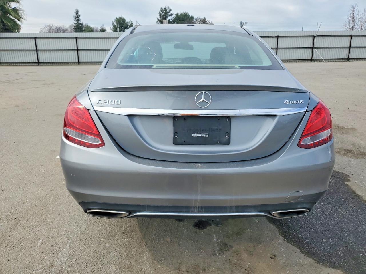 2016 Mercedes-Benz C 300 4Matic - Фото 6