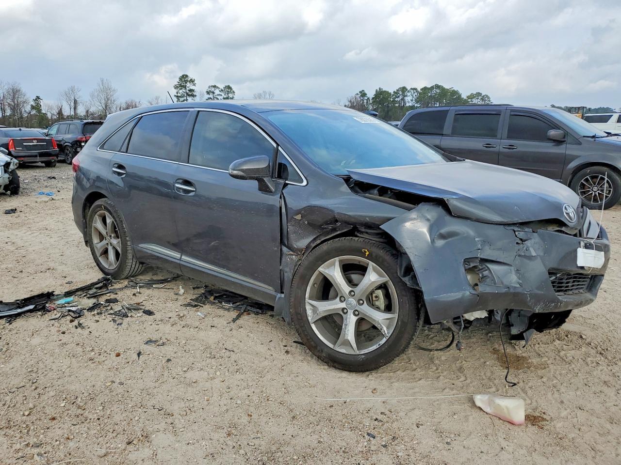 2013 Toyota Venza Limited - Image 4